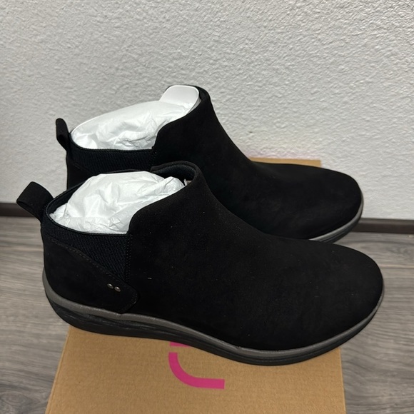 Ryka Noelle Women's Water-Repellent Boots - Picture 5 of 6